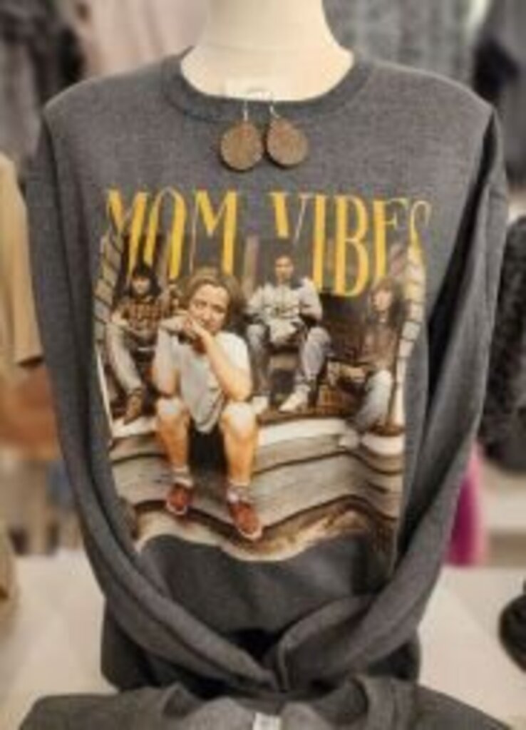 Mom Vibes 1