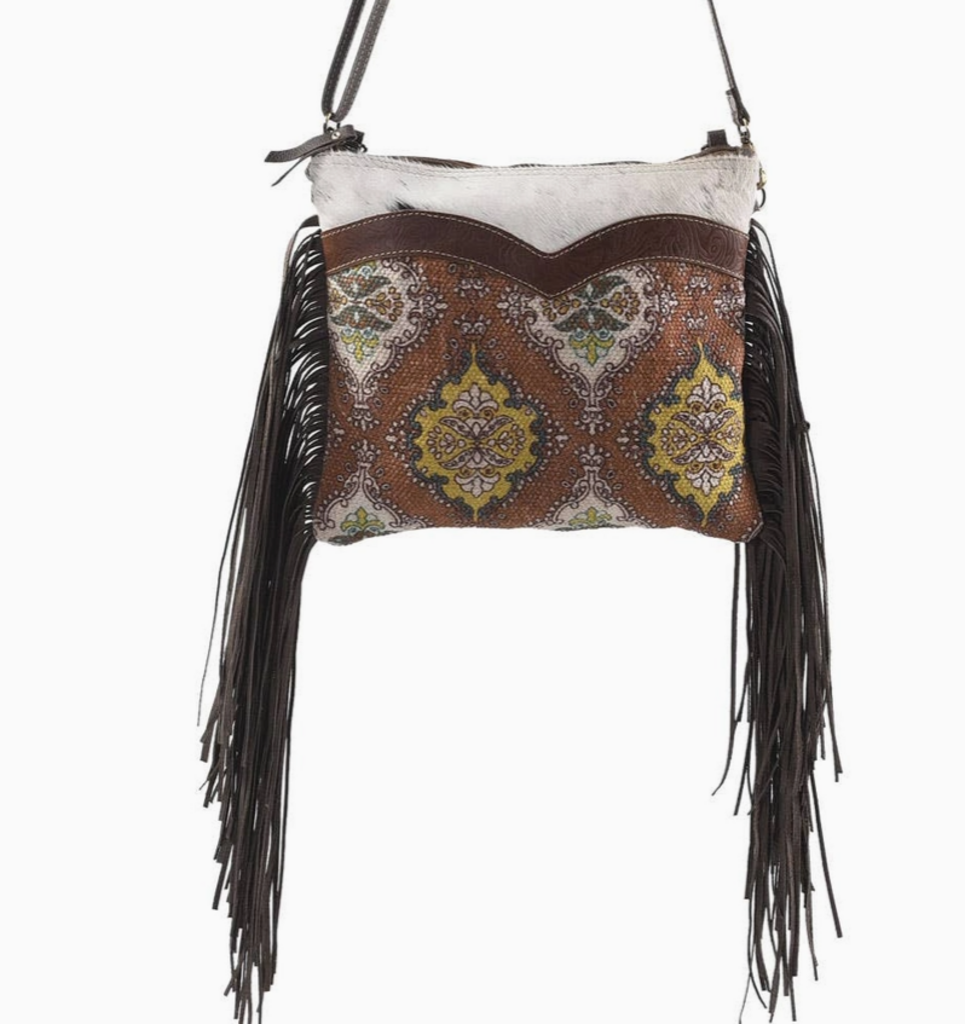 Brn Crossbody with Fring& Fur