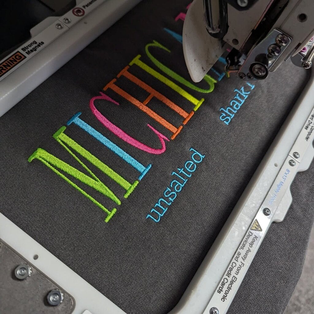 MI NEONS Crewneck