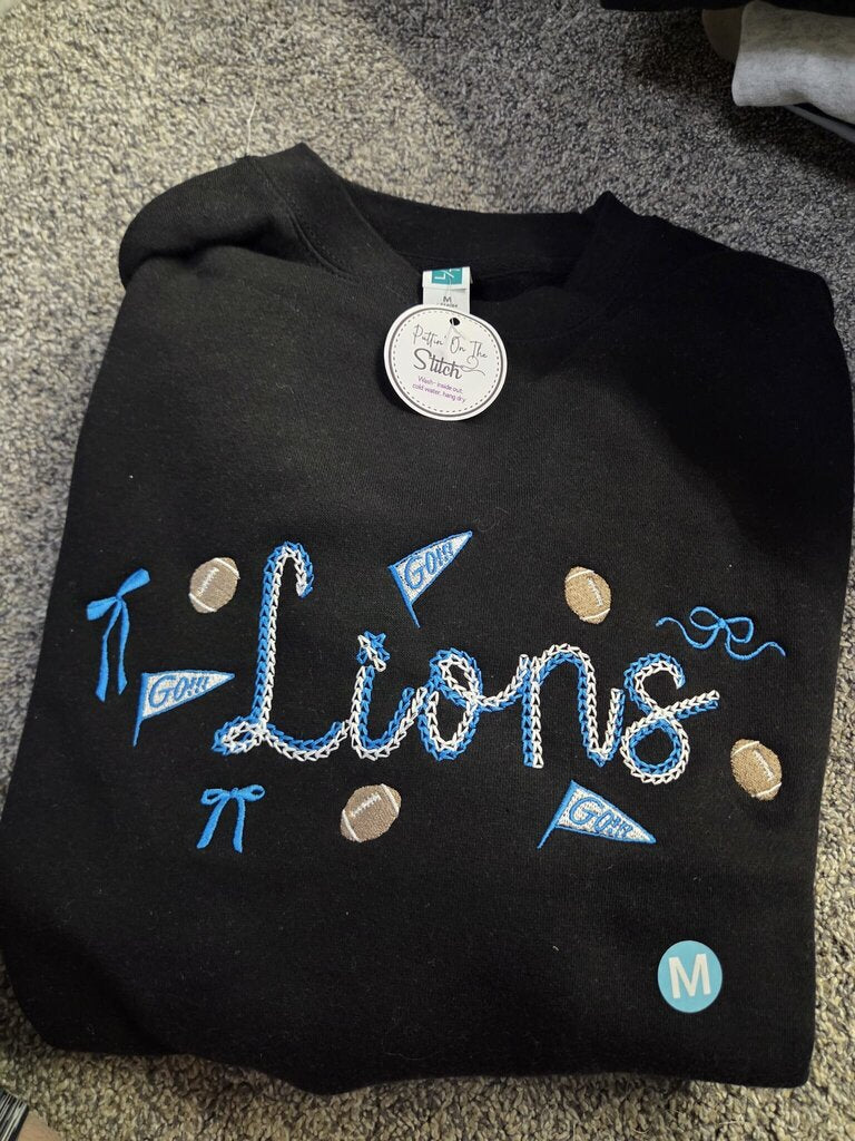 Lions Cheer Black