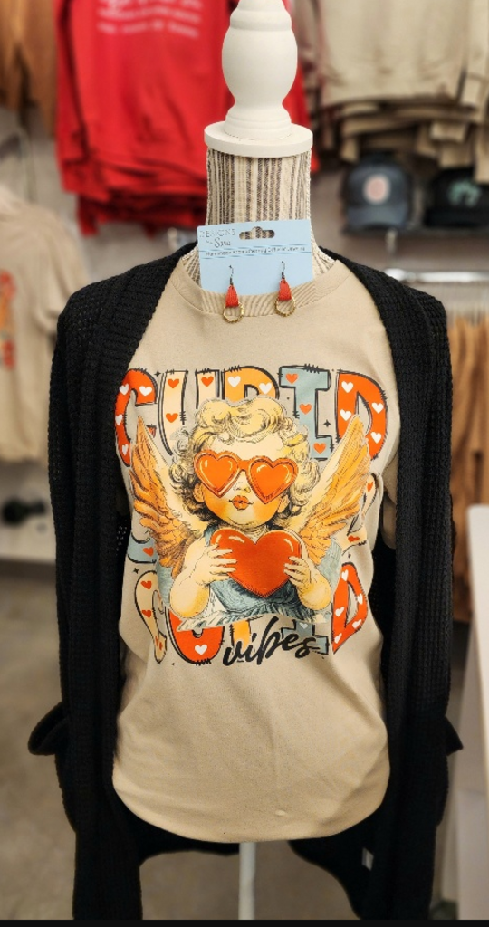Cupid Vibes Tee
