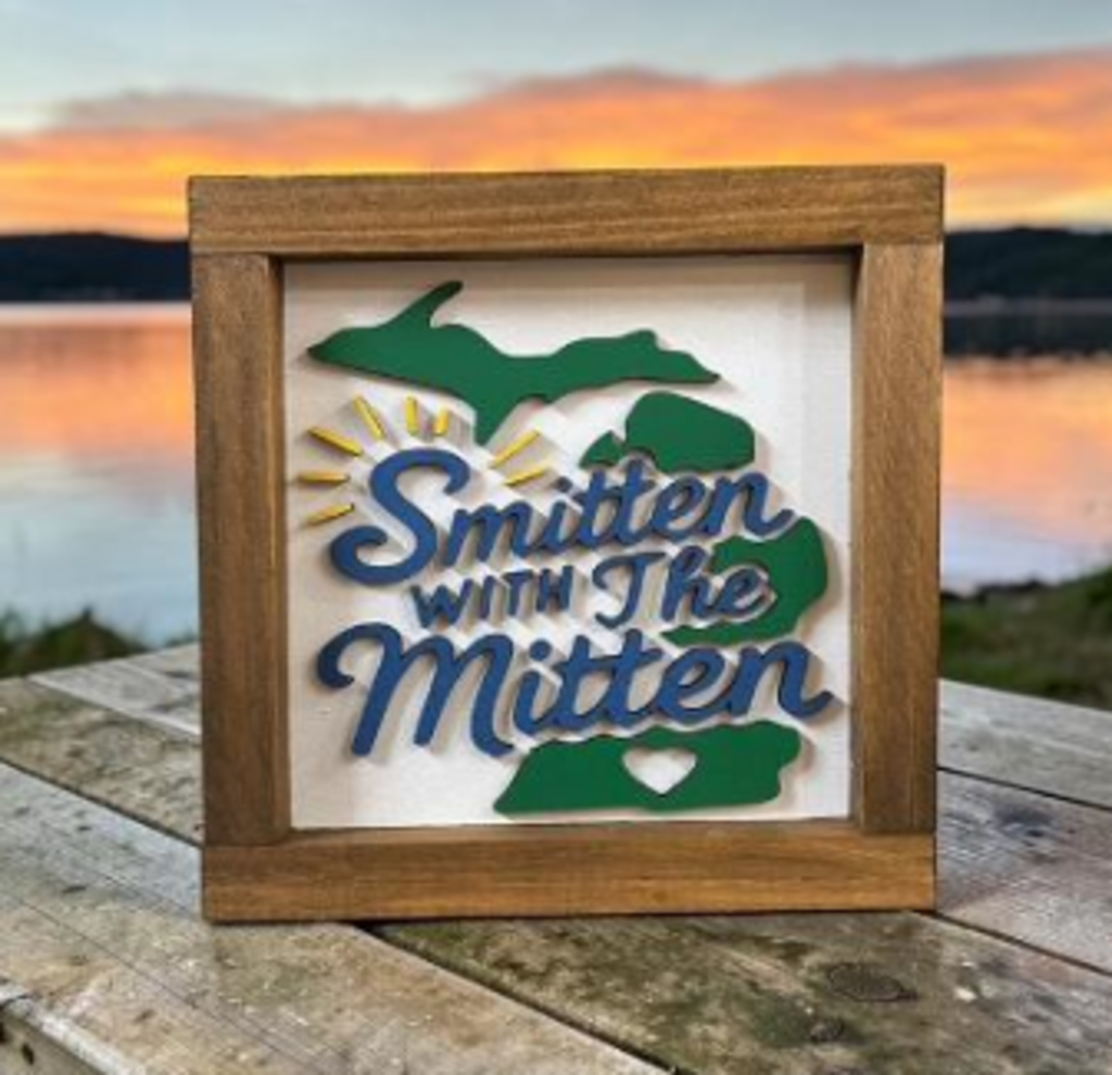 MI Smitten with the MItten