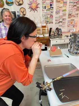 Blown Glass Ornaments 12/01 11:30am