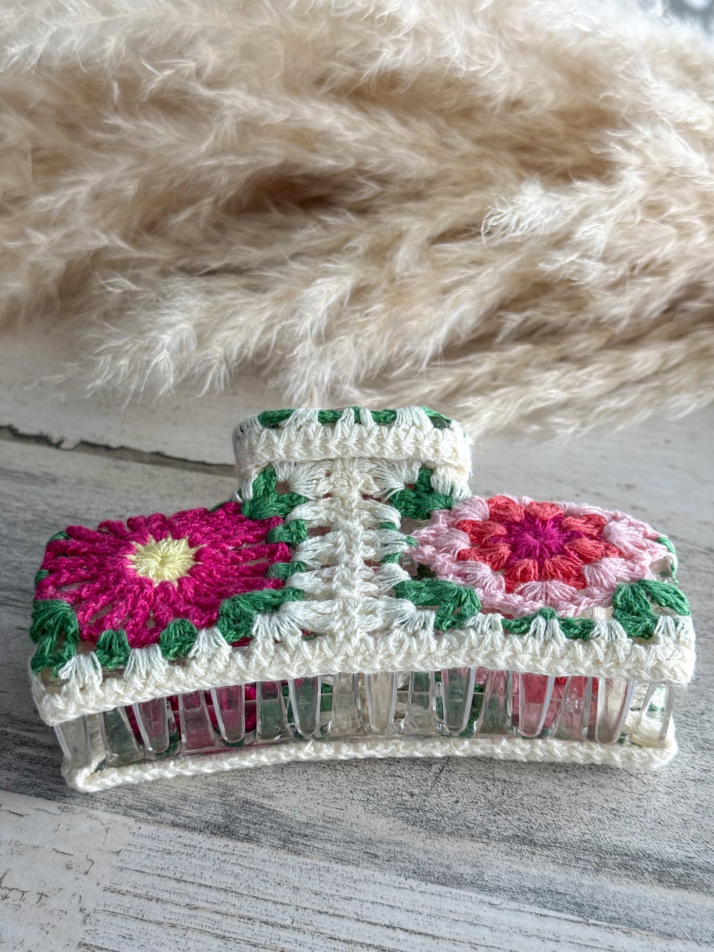 Flower Crochet Dark & Light Pink Hair Claw