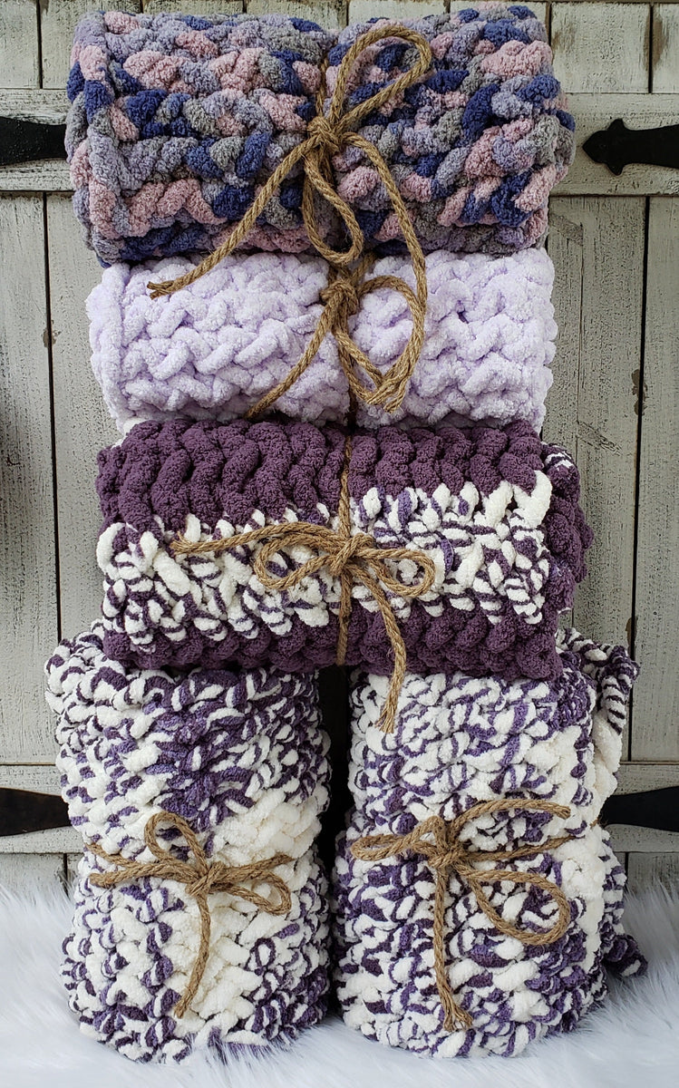 Handmade Knitted Blanket Yarn Bulky Knitting Blanket 60 x 60cm