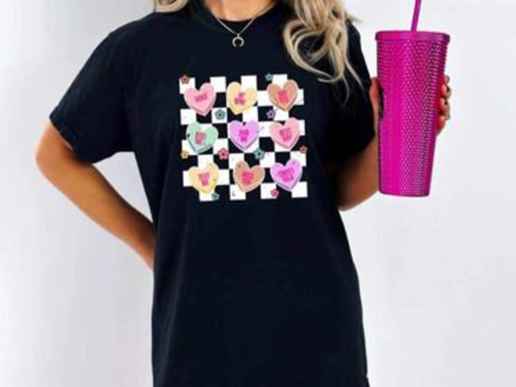 CHECKERED CONVO HEARTS