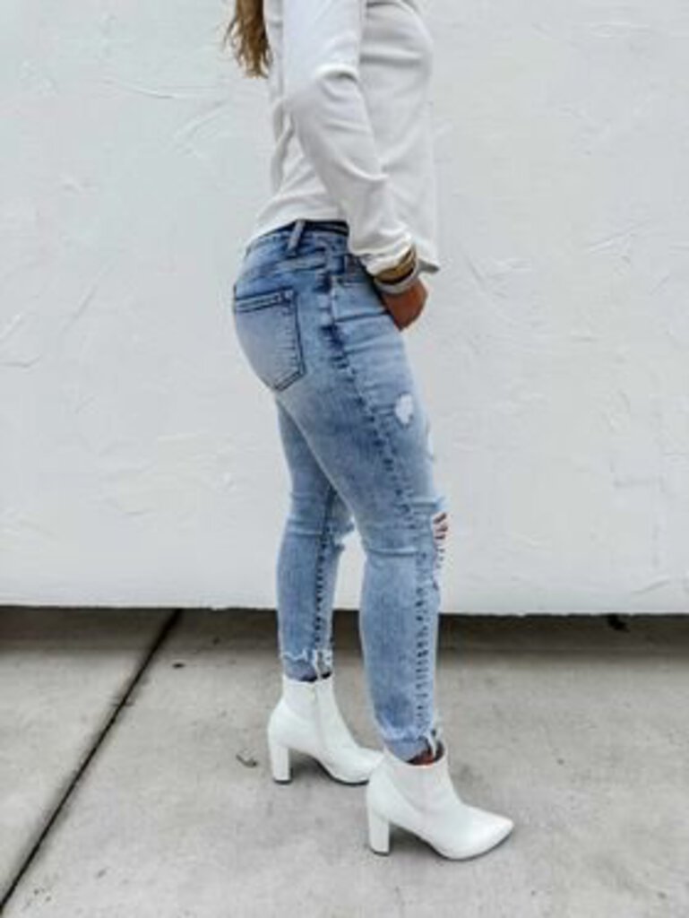 Billie Distressed Skinny Jeans