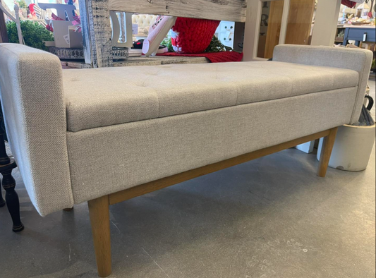 Briarson Accent Bench