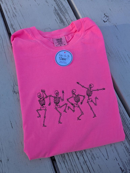Skelly Tee