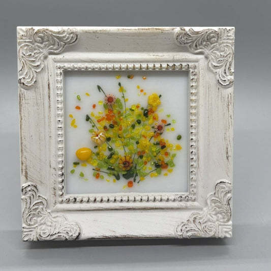 Mini wildflowers yellow