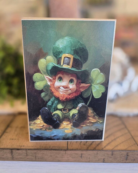 Leprechan Clover Block