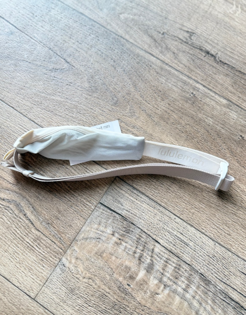 Lululemon Fast and free run belt mini