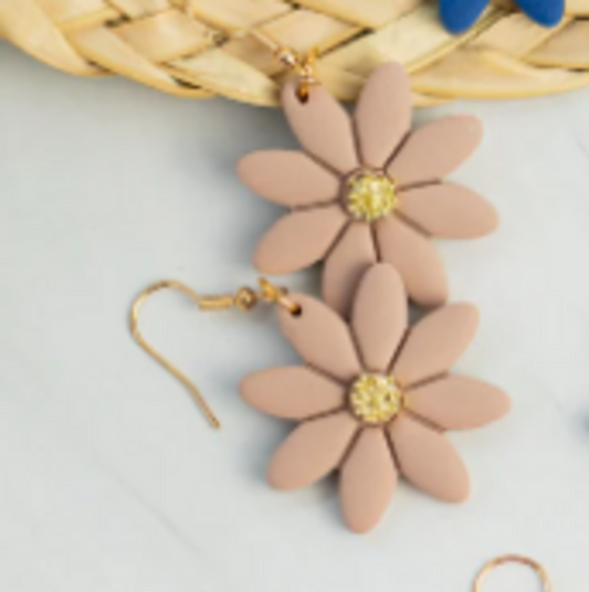 Clay Daisy Dangle