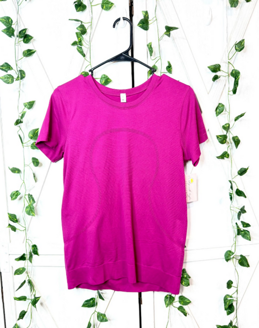 Lululemon Swiftly Breathe Short Sleeve
