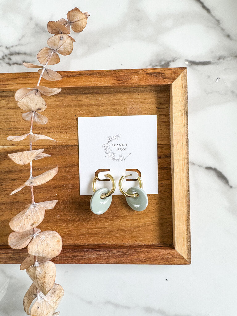 Round Resin Hoops