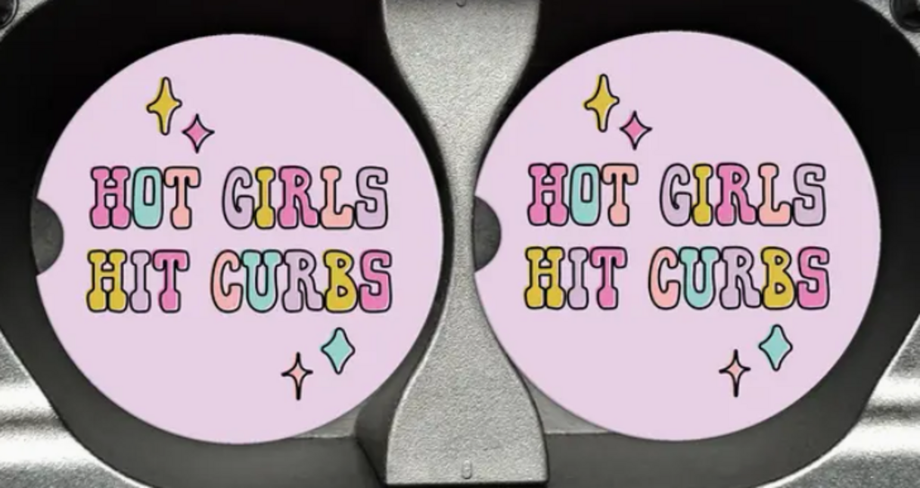 2pack Hot girls hit curbs