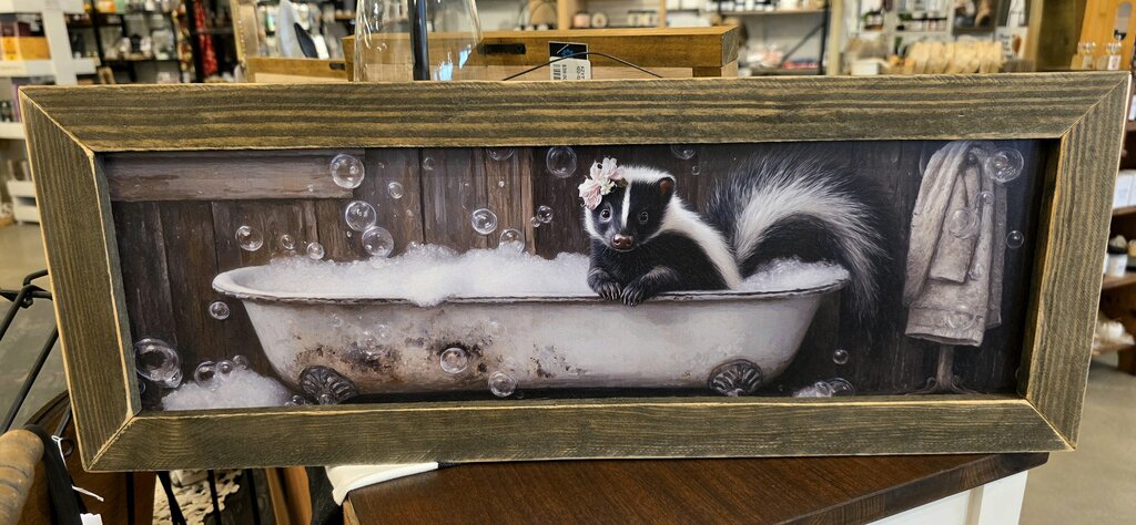 Sweet Skunk in Bath