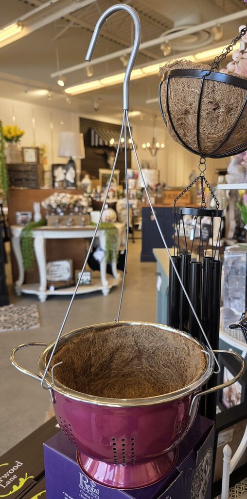 8" Hanging Colander Planter