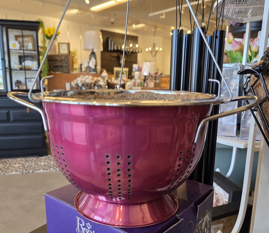 8" Hanging Colander Planter