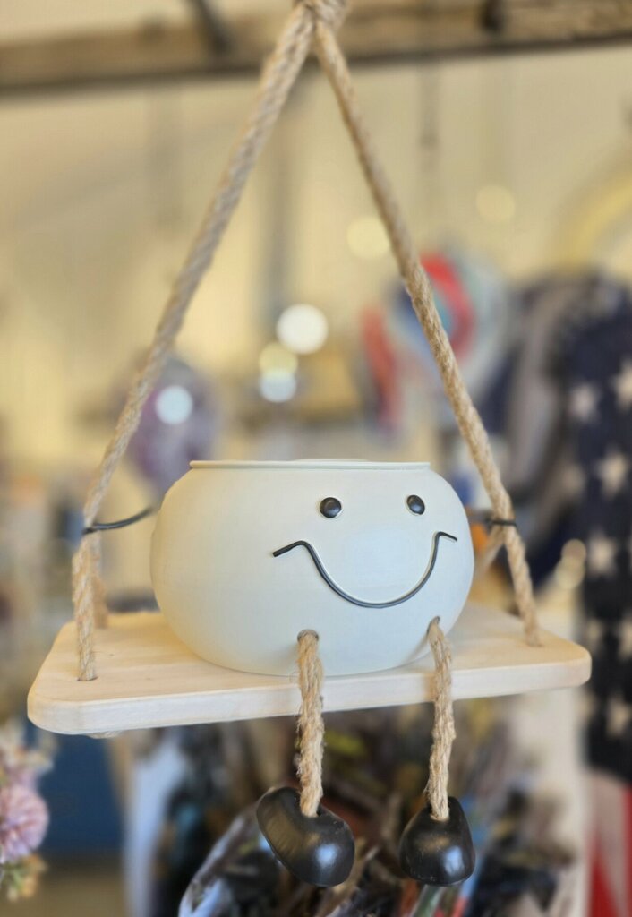 Swinging Face Planter
