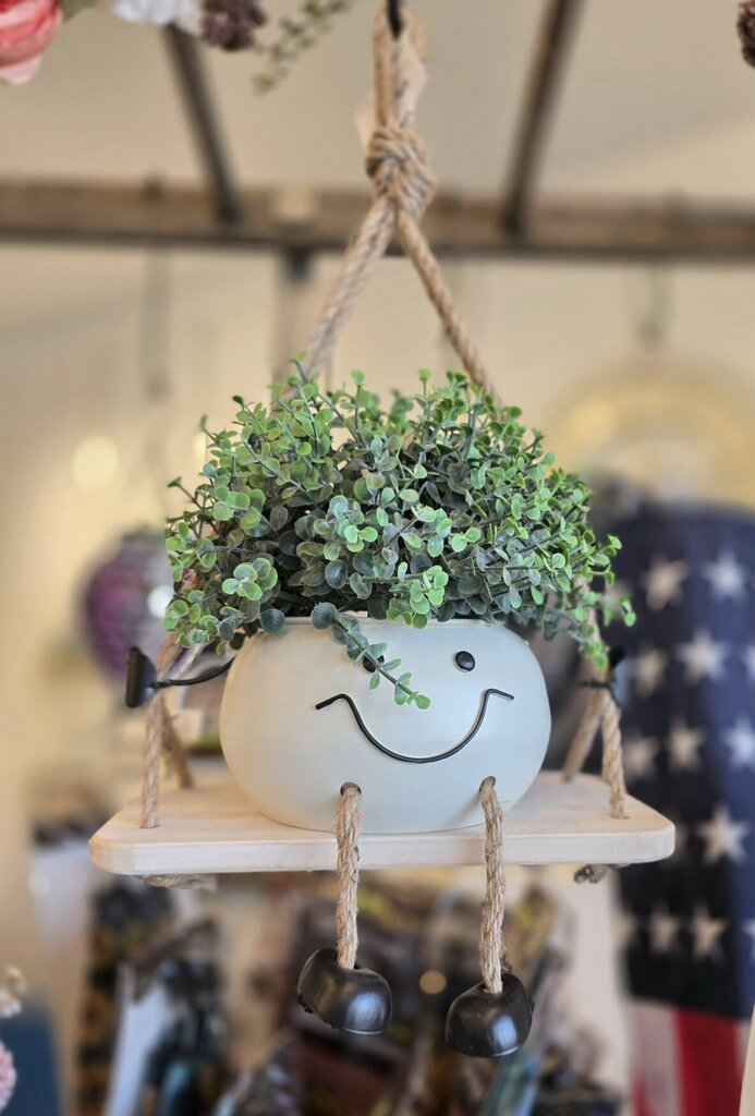 Swinging Face Planter