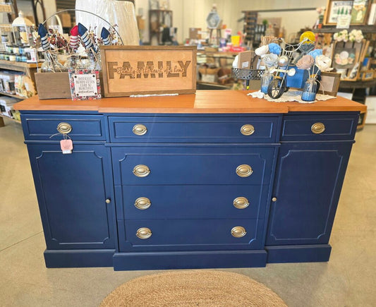 Midnight blue buffet / Gold handles