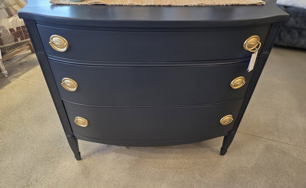 Basilisk Stars Dresser