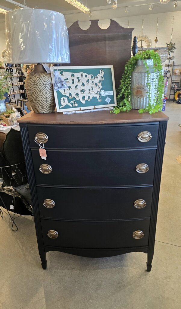 Dresser 4 Drawer