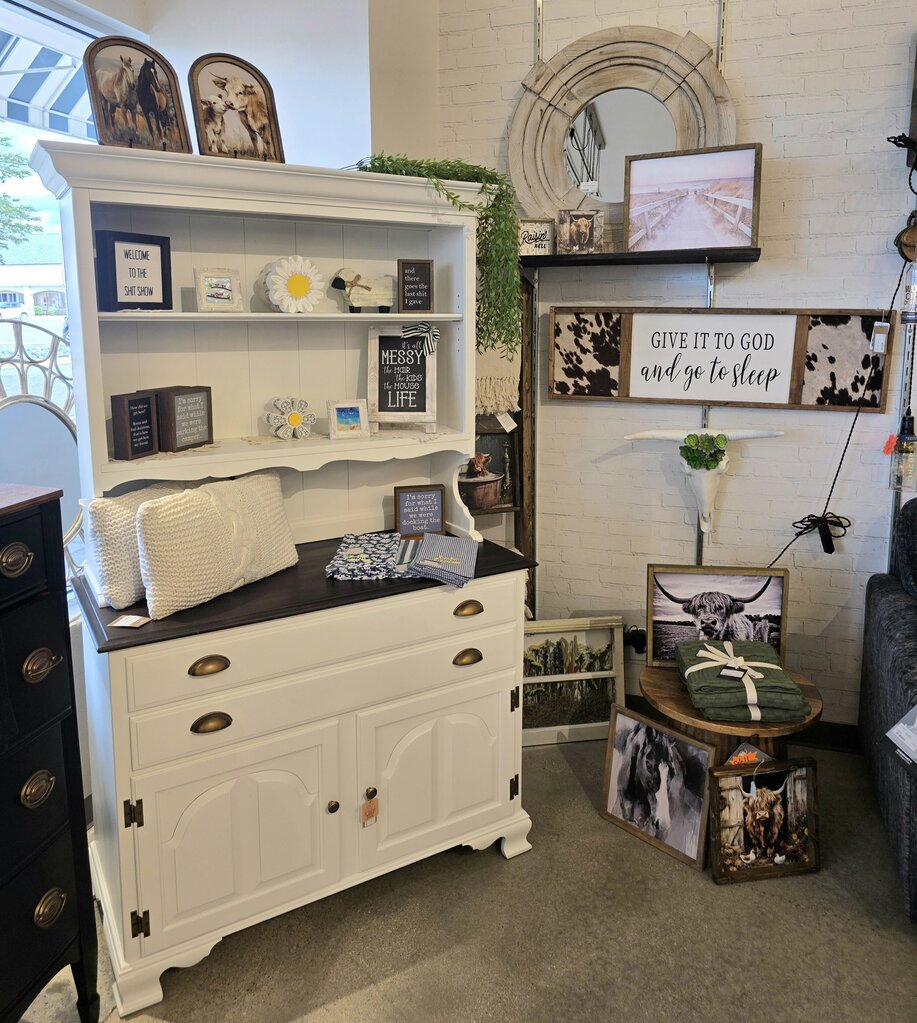 White hutch