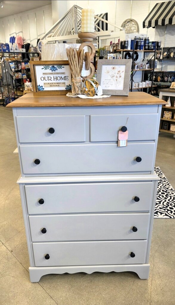 6 Drawer Dresser