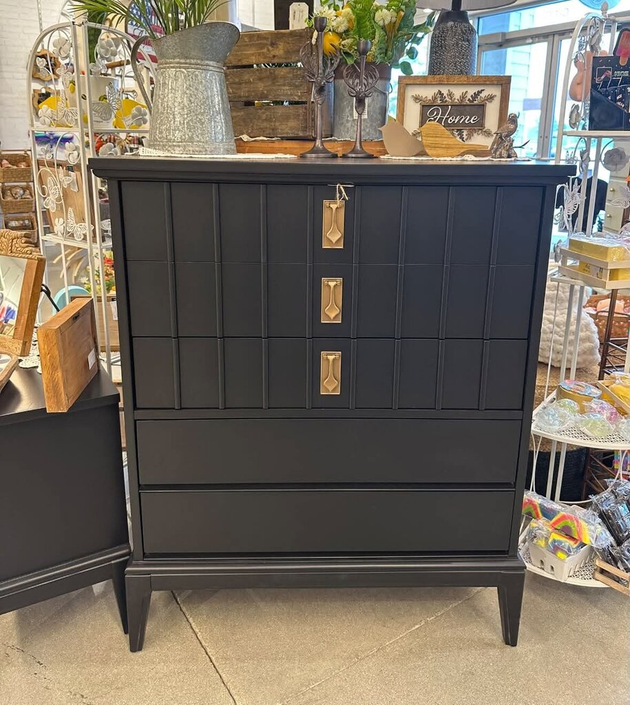 Dresser with gold handles