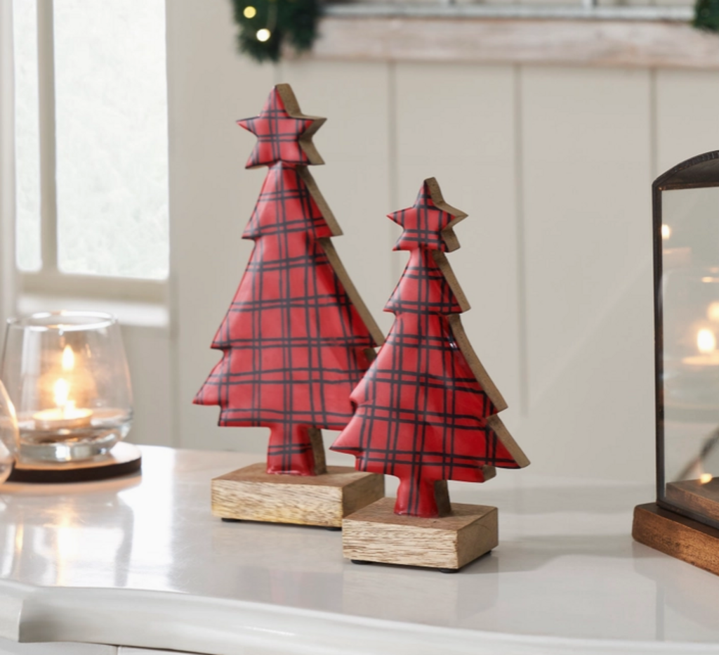 Red Plaid Tree