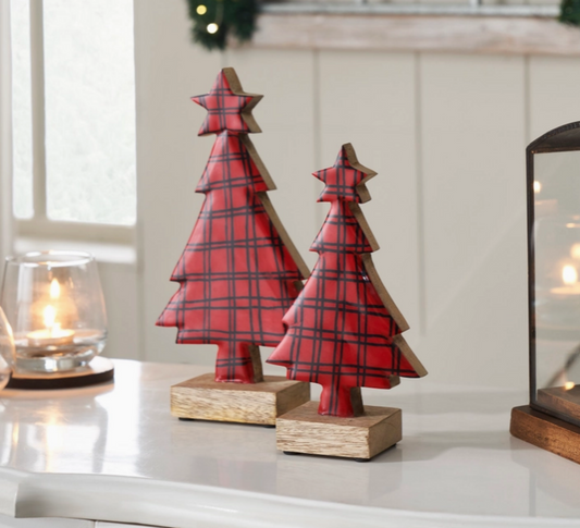 Red Plaid Tree