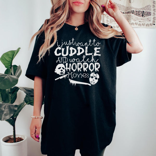 I JUST WANT TO CUDDLE Graphic Tee