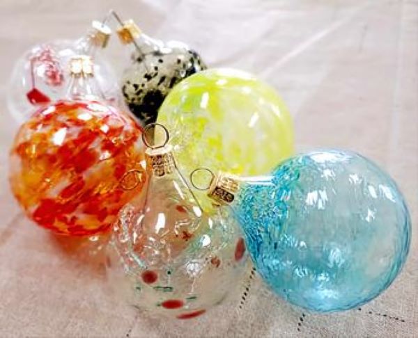 Blown Glass Ornaments 12/01 11:30am – BeeyondTreasures