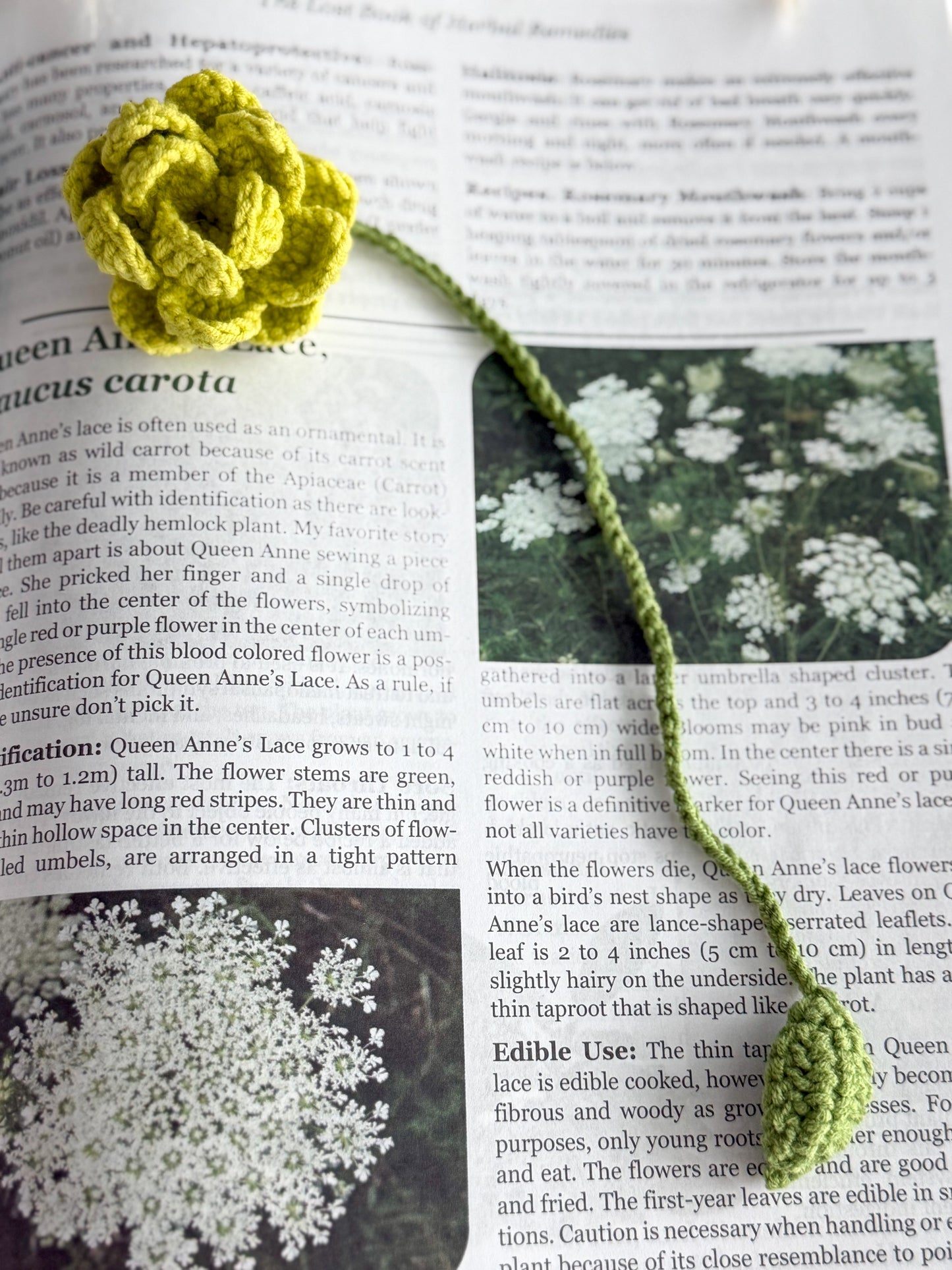 Dainty Crochet Bookmark "Hydrangea"