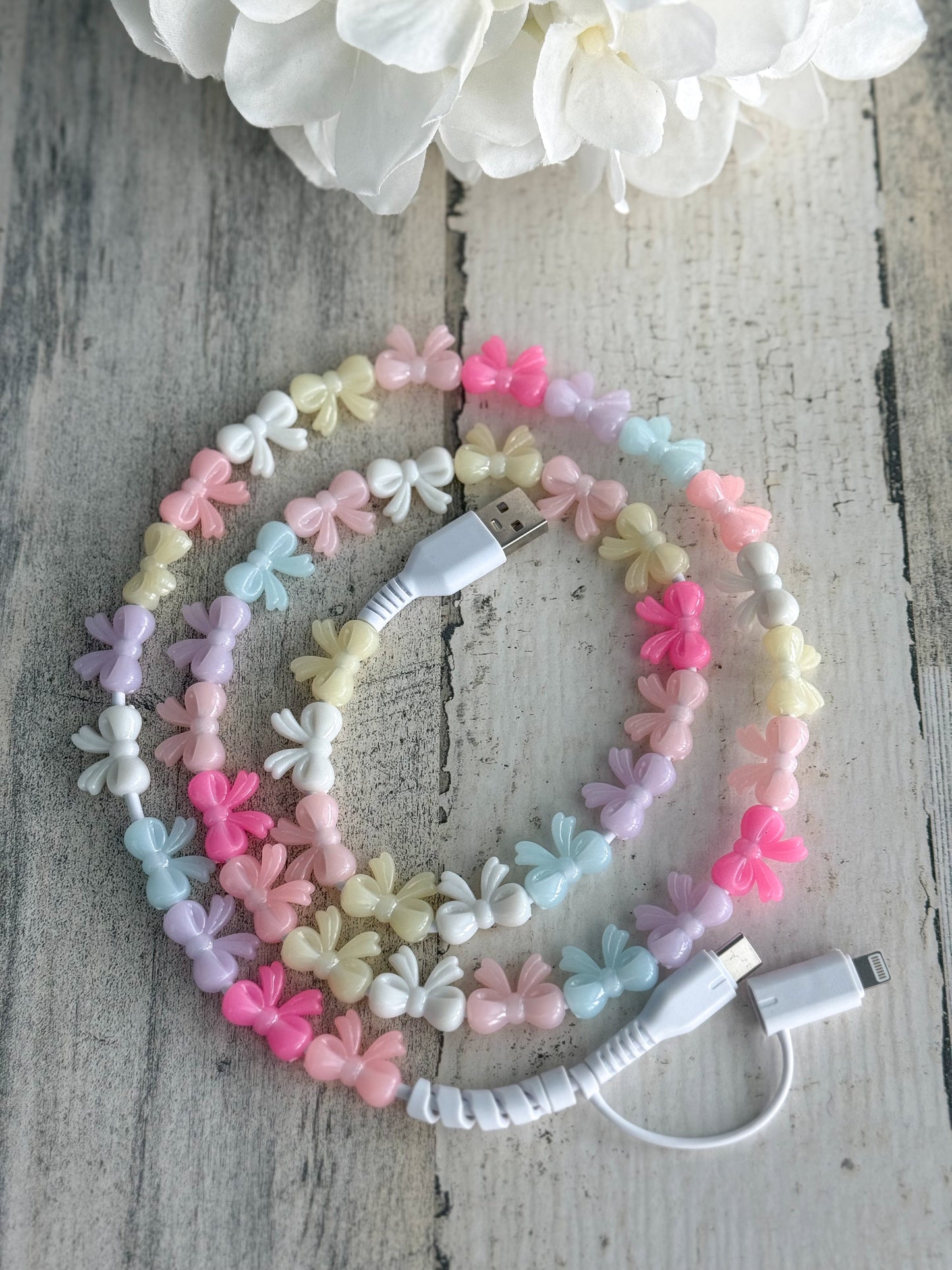 Candy "Colorful Pearl And Bow" 2 In 1 Charger