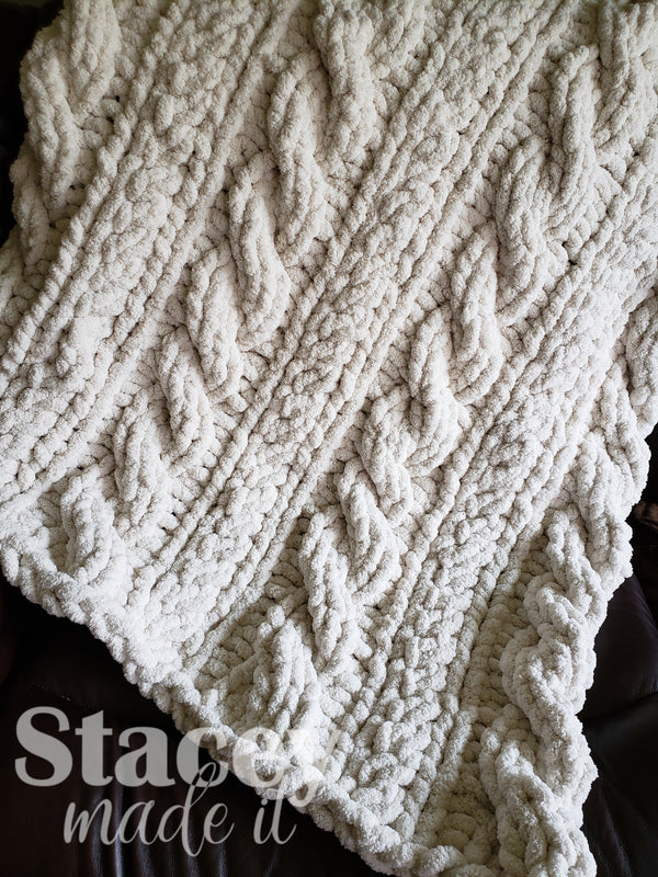 Chunky yarn finger knitting cable stitch pattern workshop 9/17 2pm