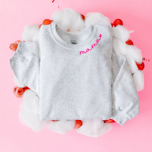 Mama embrodiered collar